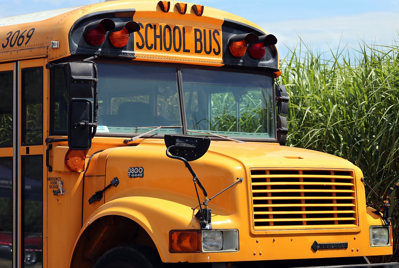 school-bus-4406479_1280 school-bus-4406479_1280