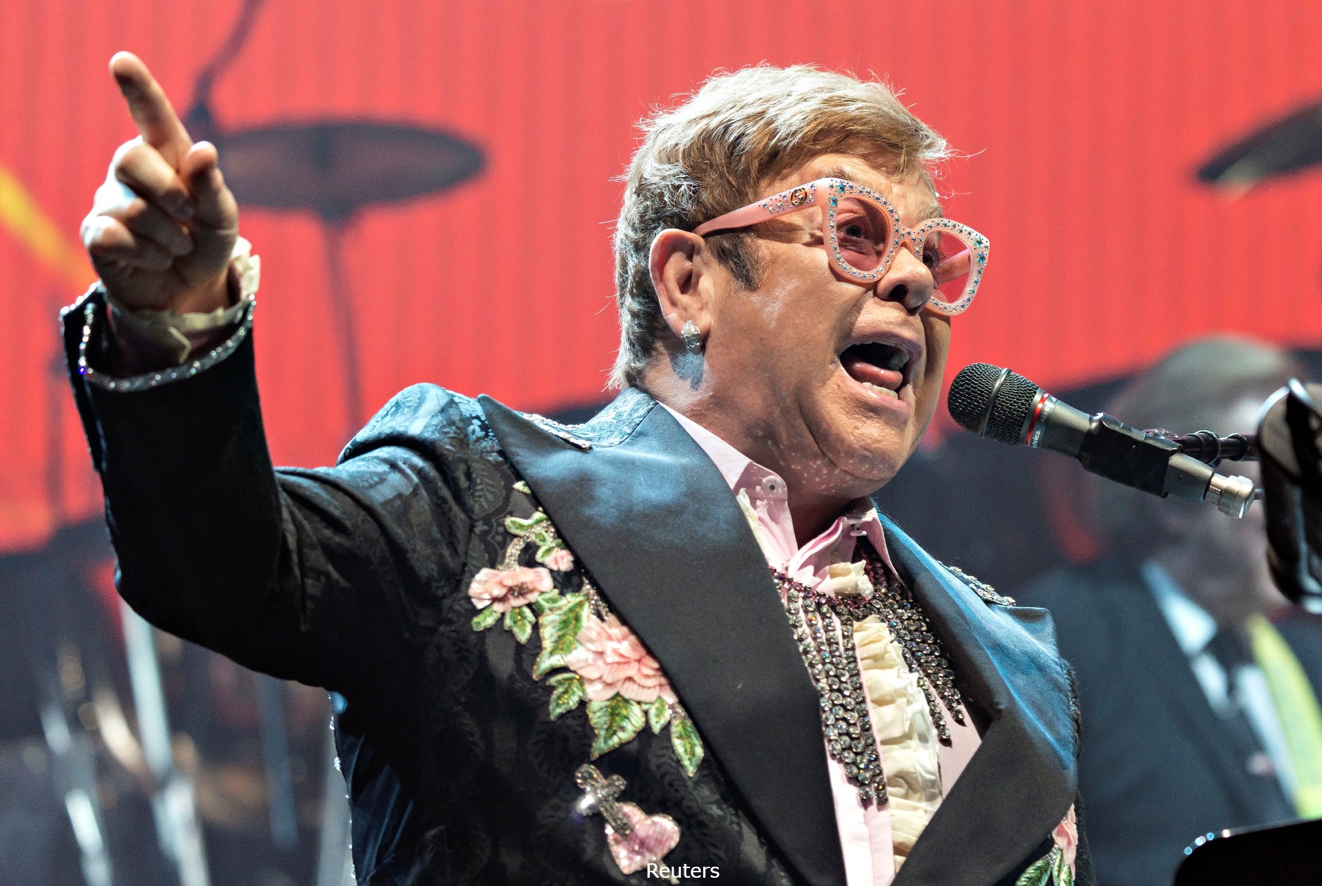 Elton John had his first #1