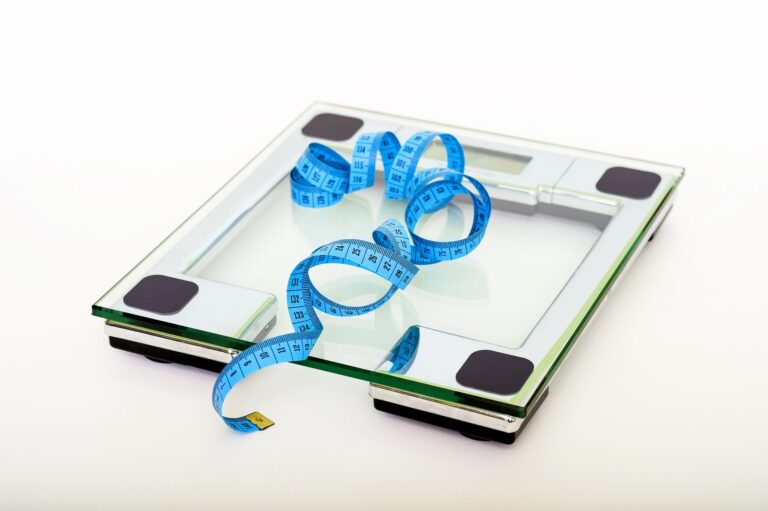 Would You LOCK Your Mouth To Lose Weight?